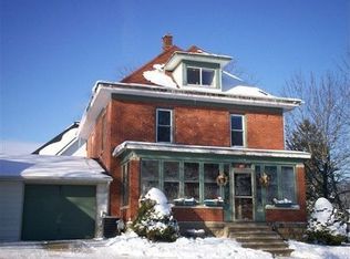 603 16th Ave, Monroe, WI 53566