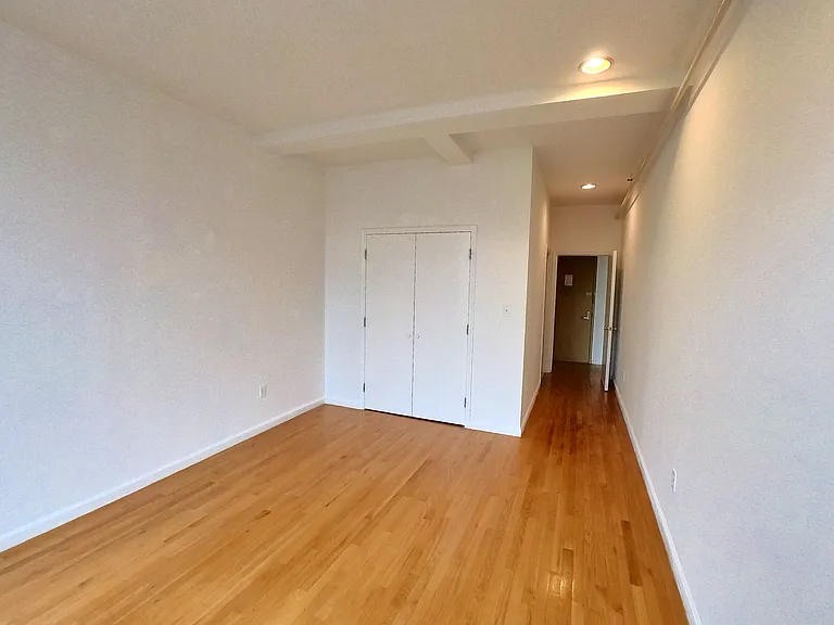 97 Grand Ave #5B — Photo 7