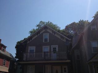 20 Oakwood St, Dorchester, MA 02124