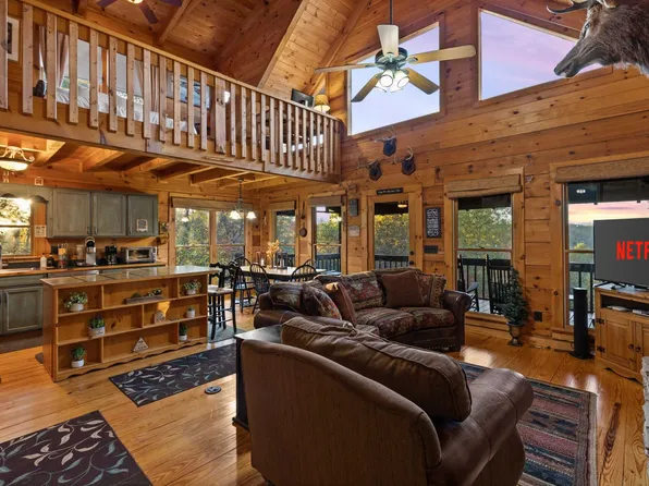 150 Arrow Way #Id1333767p, Mineral Bluff, GA 30559