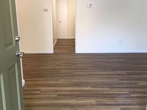 3rd image of 3024 E 6th St APT 1
