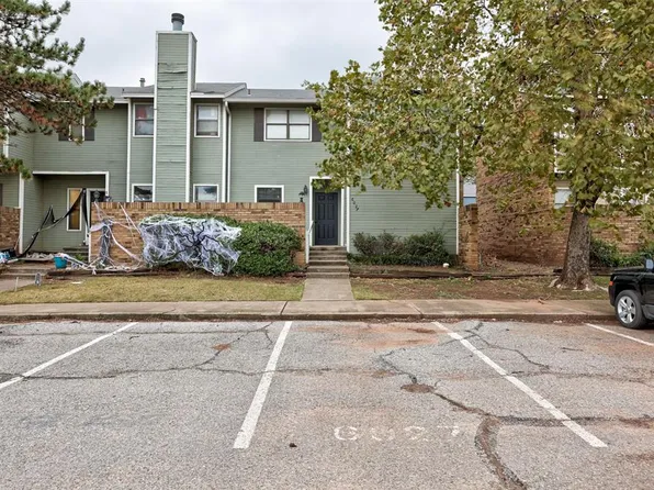 6027 NW 53rd Ter, Warr Acres, OK 73122