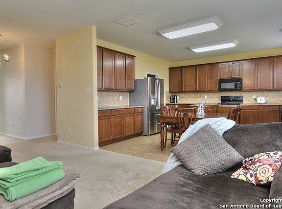 5th image of 3806 Texas Hawthorn