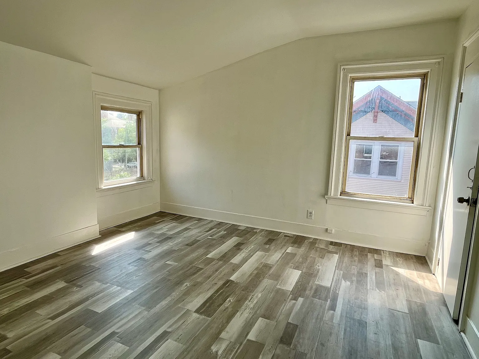 1 bed, 800 sqft, $1,500 — Photo 2