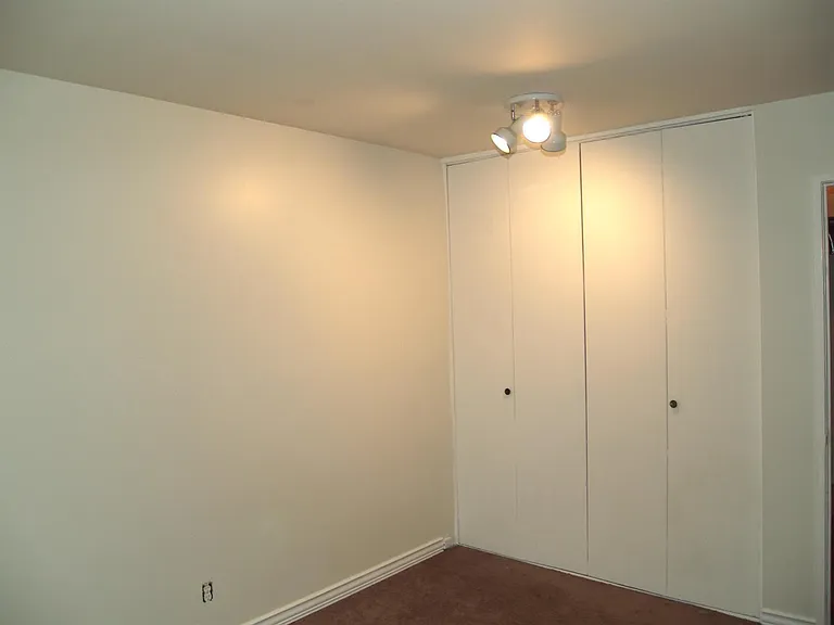 4206 Packard St #6 — Photo 11