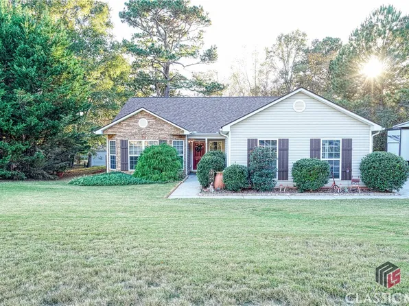 969 Navaho Trail, Monroe, GA 30655