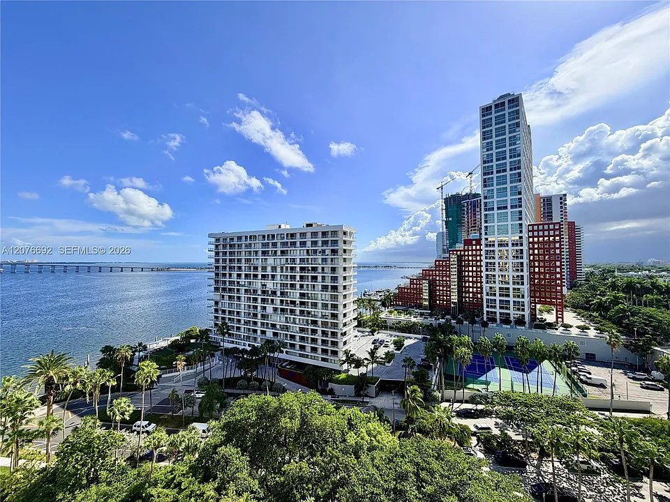 1450 Brickell Bay Dr #1410