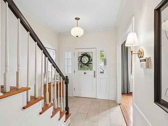 4th image of 207 Metairie Heights Ave
