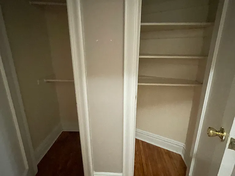 93-95 Fairview Ave #5D — Photo 6