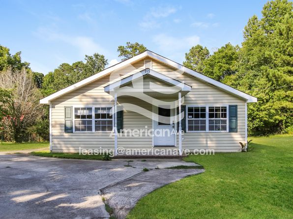 919 Youngblood Rd