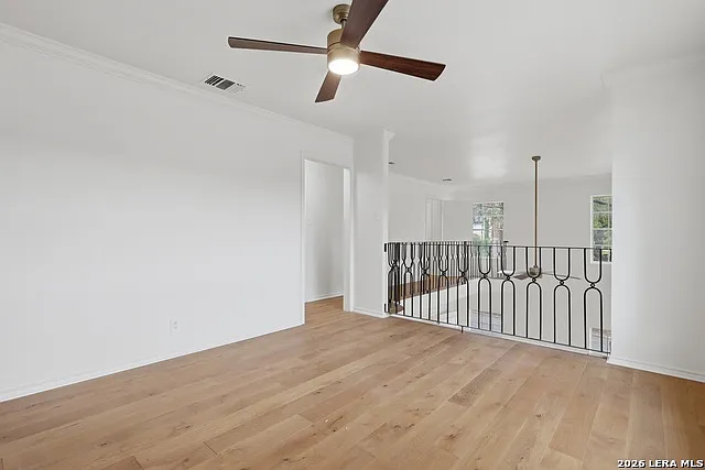 486 E Olmos Dr — Photo 13