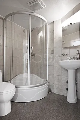 Rented by Coda Real Estate NYC | media 9