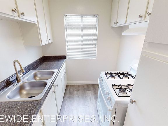 4th image of 425 S Catalina St #5