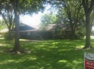 825 Ambassador Row, Corsicana, TX 75110