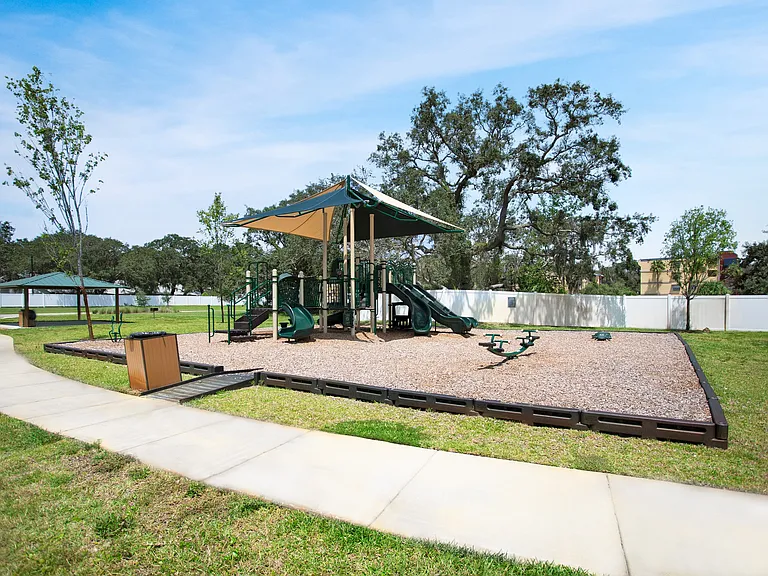 Park at Wellington II — Photo 10