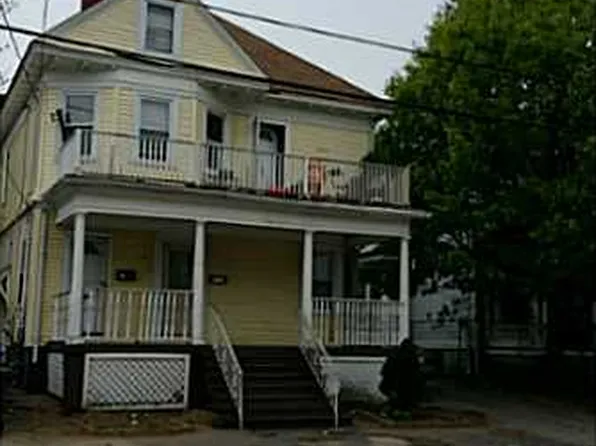 209 Linwood Ave, Providence, RI 02907