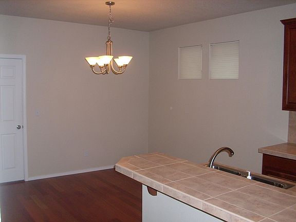 4th image of 4622 SE Teakwood St