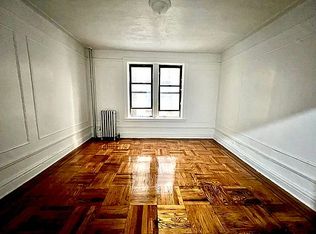805 Arnow Ave #2A, Bronx, NY 10467