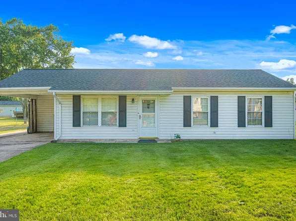 2318 Lodge Forest Dr, Baltimore, MD 21219