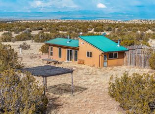 48 Rattler Rd, Cerrillos, NM 87010