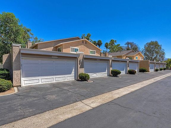 3rd image of 13635 Comuna Dr