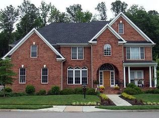 904 Country Club Blvd, Chesapeake, VA 23322