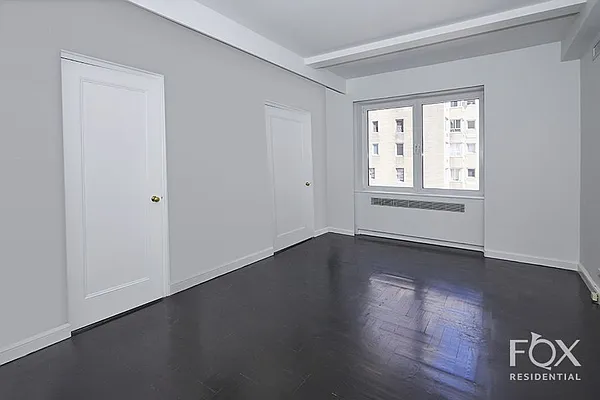 Sold by Fox Residential Group | media 7