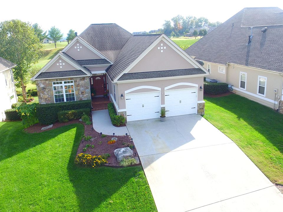1st image of 198 Heron Ct