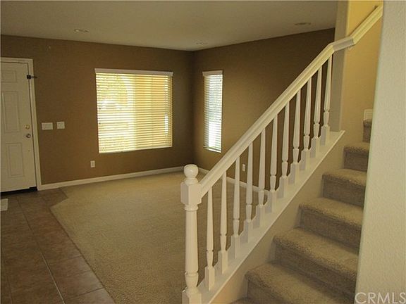 4th image of 40579 Heyerdahl Ave