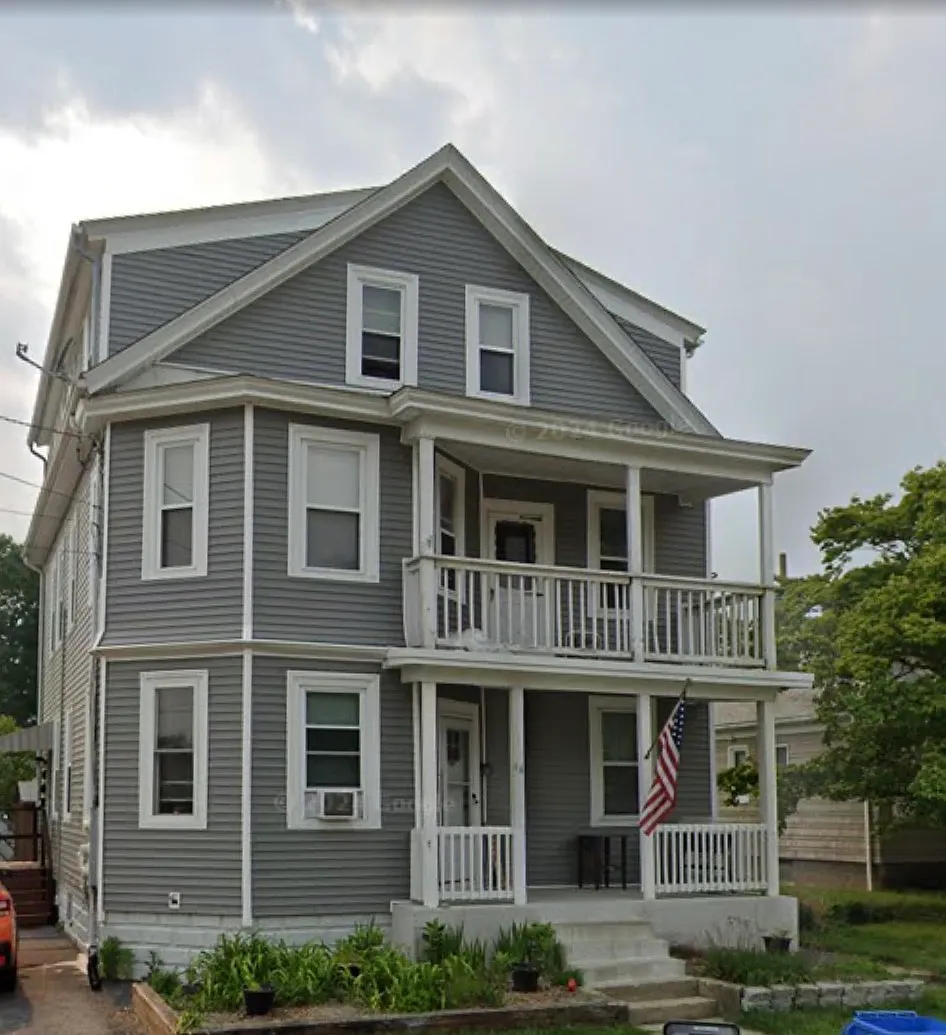 2 bed, 1200 sqft, $1,950 — Photo 1