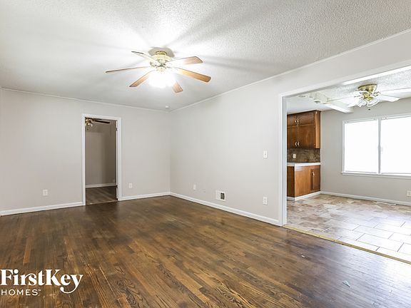 3rd image of 7001 Kentucky Ave