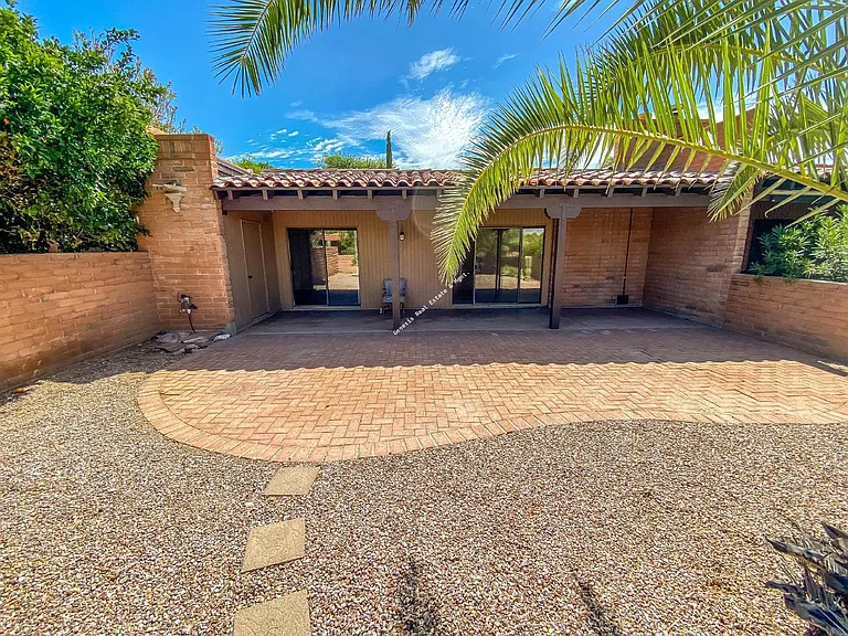 4555 N Camino Campero — Photo 22