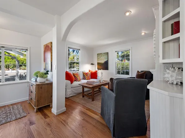 222 lincoln Street, Healdsburg, CA 95448