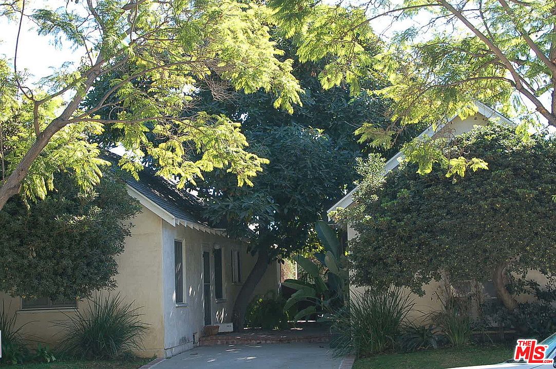 West Hollywood Automated Parking Structure Lpa Inc Building Design Parking Garage Garage Design