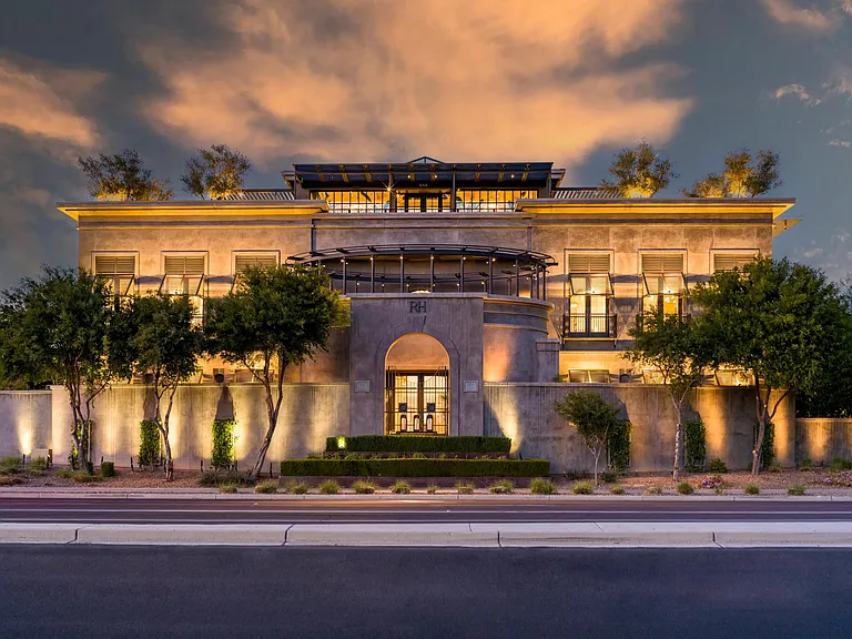 Savor exquisite meals and design at Restoration Hardware Gallery.