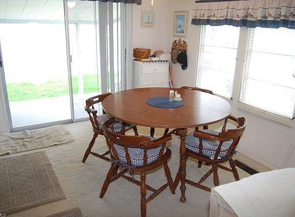 5th image of 20770 Garden Dr