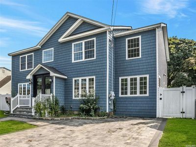 1854 Stone Avenue, East Meadow, NY, 11554