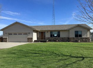 106 3rd Ave NE, Geneva, MN 56035