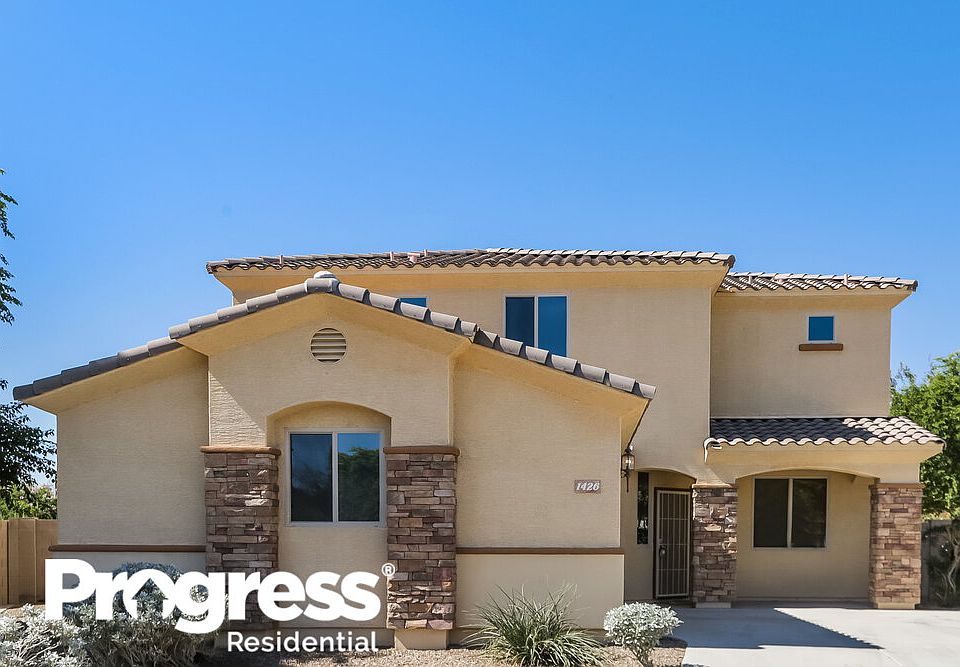 1st image of 1426 E Constance Way