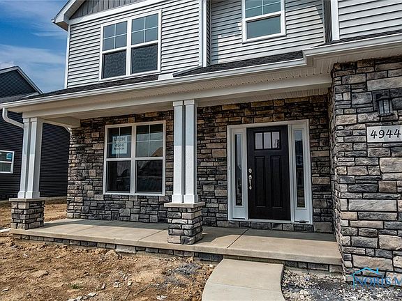 3rd image of 4944 Buckeye Dr