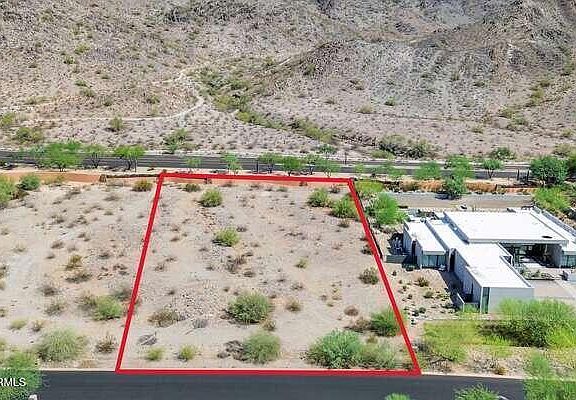 2nd image of 3308 E Stella Lane #5