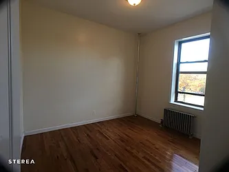 Rented by Sterea Agency