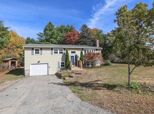 36 Pine Crest Drive, Goffstown, NH 03045