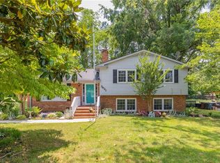 3421 Whitehurst Rd, Greensboro, NC 27410