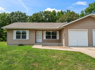 8580 Kill Creek Rd, De Soto, KS 66018