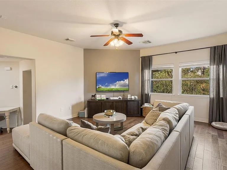 18 Petal Park Pl — Photo 24