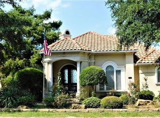 200 Island View Dr, Pottsboro, TX 75076