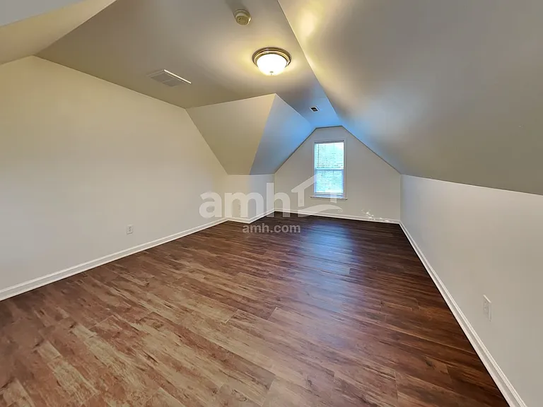 3104 Meadowland Ter — Photo 9
