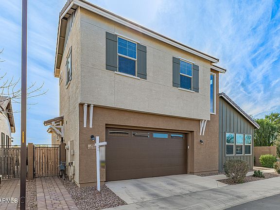 4th image of 1871 E LANTANA Drive