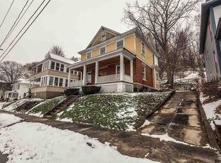 19 Phillips St, Amsterdam, NY 12010